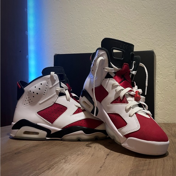 Air Jordan 6 Retro OG ‘Carmine’ - Picture 2 of 9